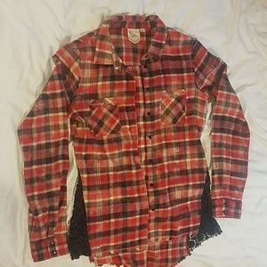 Flannel with navy blue side lace